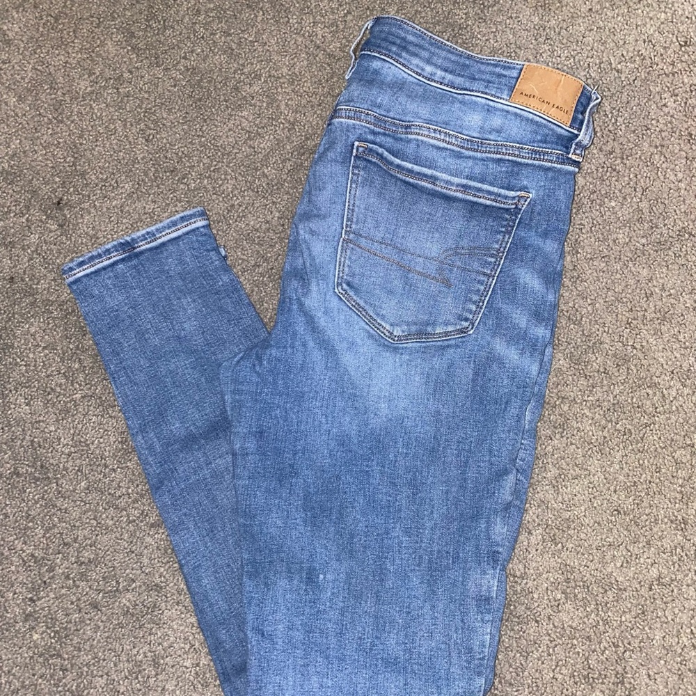 AE high waisted skinny jeans- stretch